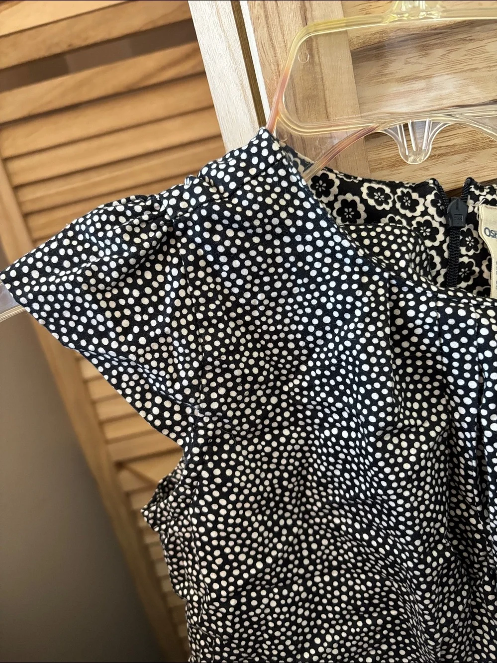 OshKosh Bgosh playful black